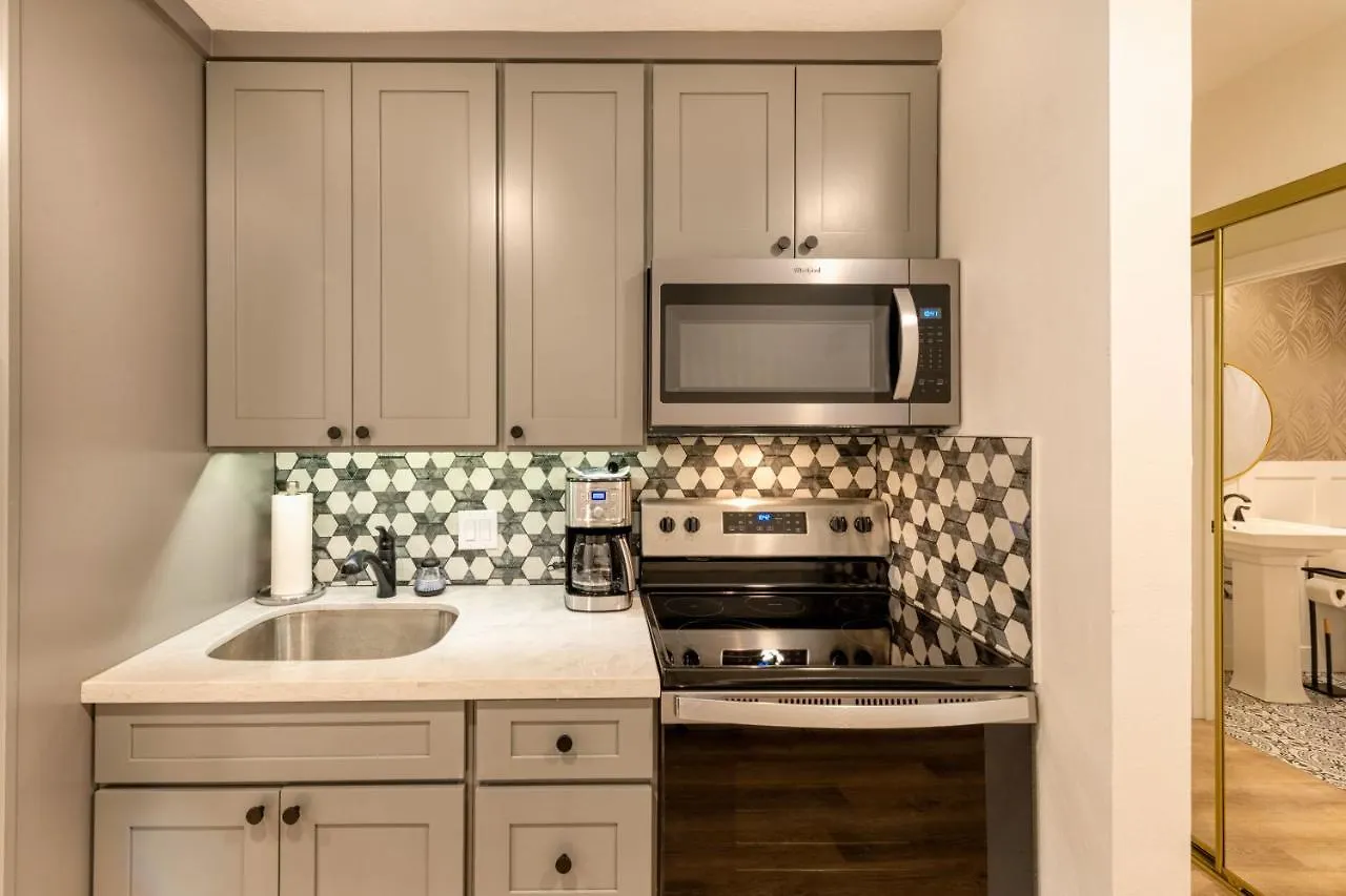 Aparthotel 3Mins Walk To Beach! Laundry, Pool, Hot Tub & More Kihei