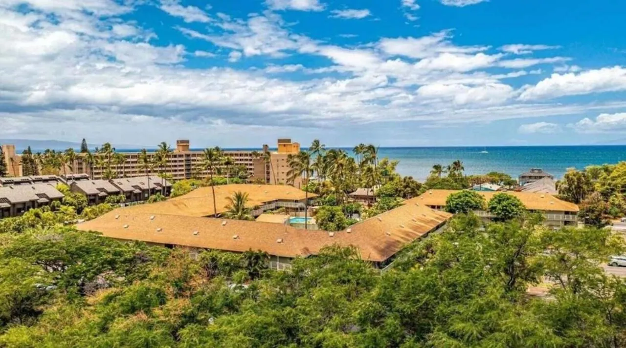 3Mins Walk To Beach! Laundry, Pool, Hot Tub & More Kihei